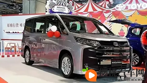 不如跳舞沙滩三个小男孩比翼鸟：夏日沙滩车展，汽车新风采盛宴-2