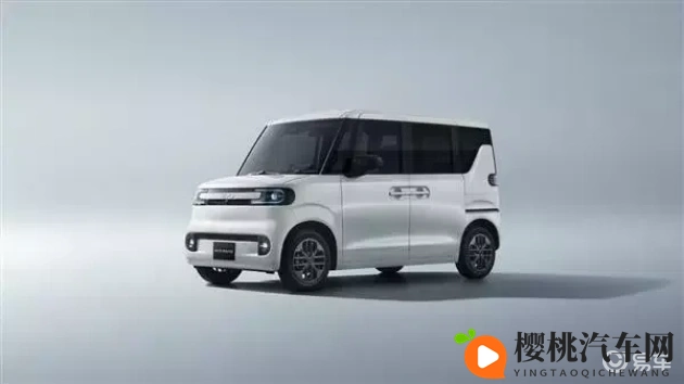 三上悠亚和黑人:日韩女星与非洲男士亲密互动-1