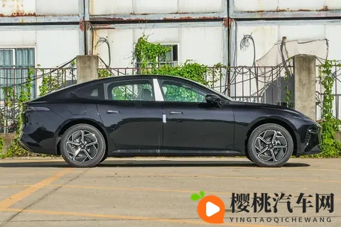 深度体验东风奕派eπ007+：内外兼修，实力不凡-1