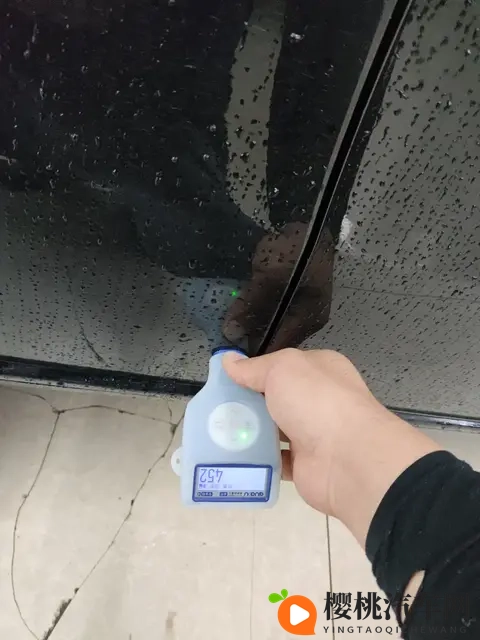 22万拿下奔驰威霆7座,宜商宜家,享受高品质出行?-3