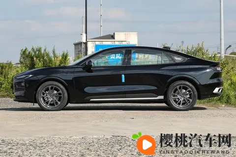 15 万预算，合资 B 级车怎么选？别看日系了，这款真香-1