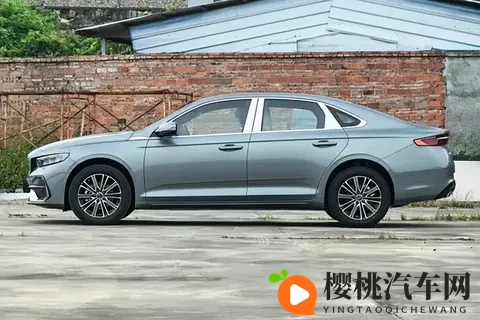 省心开放心用!10万级家轿新标杆-吉利星瑞全新东方曜-3