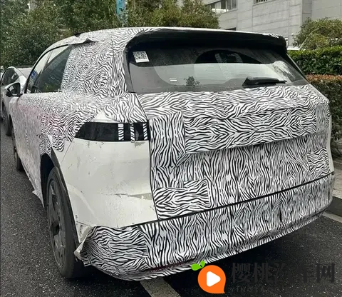 日产N8内饰配置曝光 定位中大型SUV 或推大五座布局-2