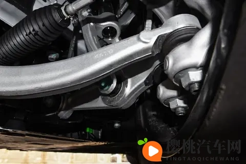 25款星纪元ET，8295+Orin-X+激光雷达，大5座SUV，轴距3000mm-2