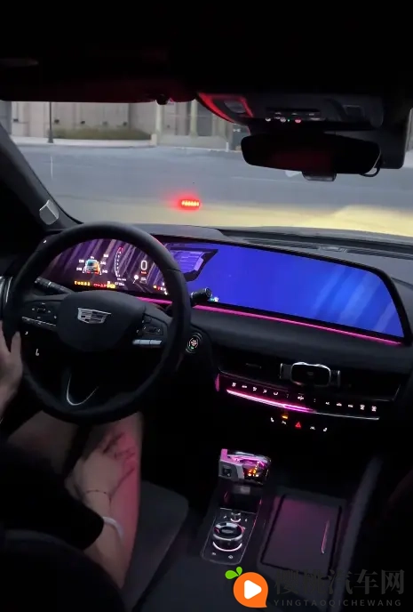 凯迪拉克CT4沉浸式试驾：后驱小钢炮的真实模样-3