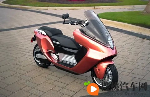 哈雷大踏板曝光，零百加速3秒！光阳负责生产；另有铃木三轮车-2