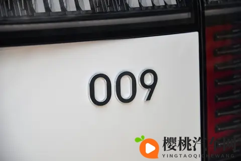 带娃出行，商务接待，选这款豪华MPV都没错，限时优惠还能再降-1