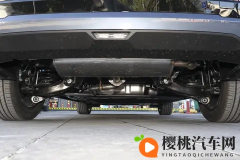 埃安i60增程版:亏电油耗55L,增程器启动噪音小,加速不肉-1