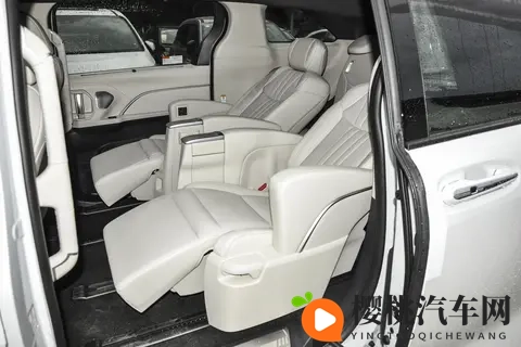 2026款丰田赛那购车手册：满足家庭所需-3