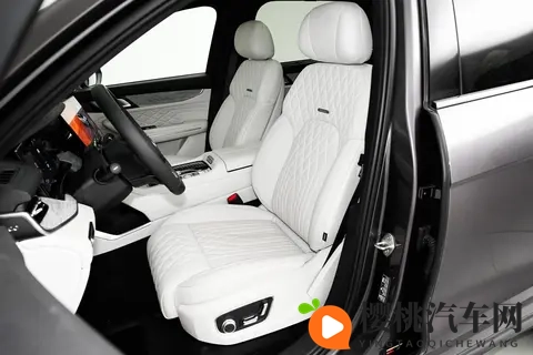 2026款领克09四驱探索版:综合表现均衡,值得考虑-2