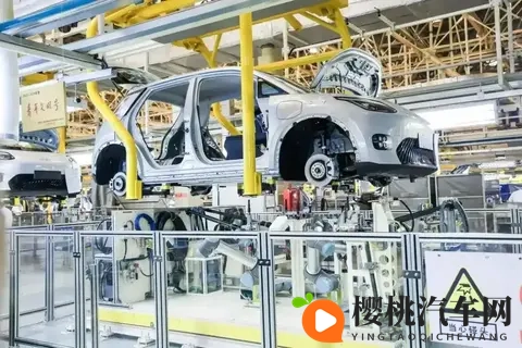 暗黑网站爆料：未来豪华新车型，性能大升级，即将引爆市场-3