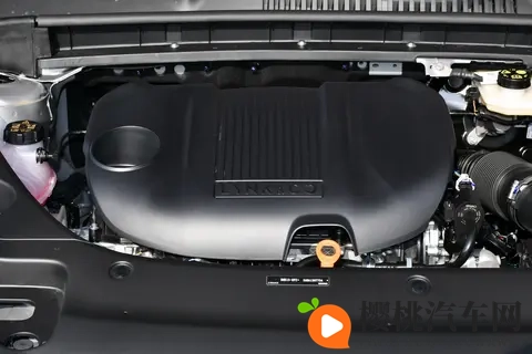 10万精品家轿？深度体验第三代领克03，燃油车的魅力依旧能打！-3