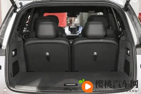 纯电七座SUV的性价比之选-乐道L90七座版-3
