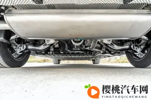 同价位比表现突出，采用800V平台，26款岚图梦想家咋样？-3