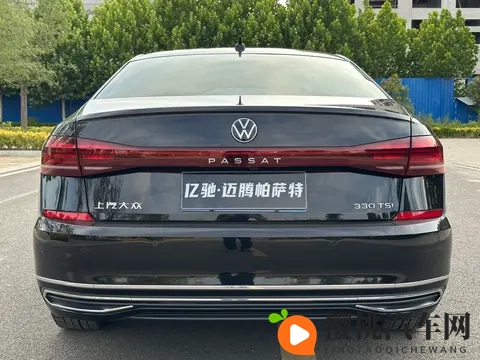 22年帕萨特星空版,37万公里,13万不到,家用代步香不香?-1