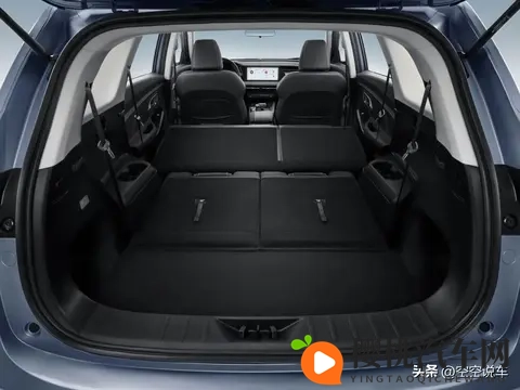 长安推出全新7座SUV,配15T+7DCT,1079万起,这下该火了吧?-1