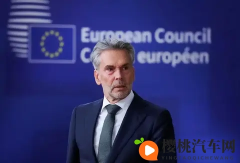 “安世劫案”反转,荷兰低头藏玄机-1