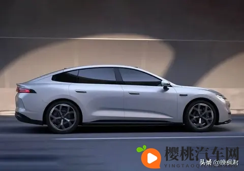 国产新能源车型长安启源A06:十万级车,百万质感,续航超两千公里-1