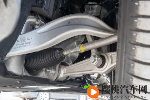 深度解析红旗H9版本差异，潜在用户该怎么选？-2