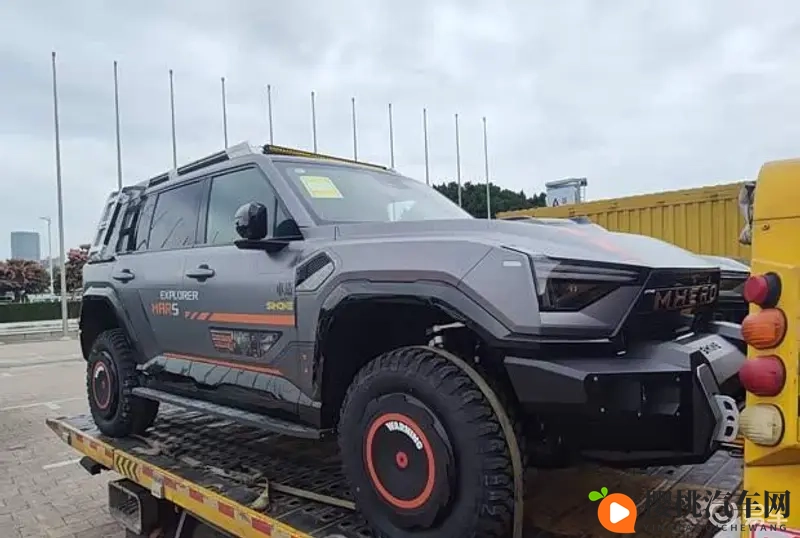 2025广州车展探馆:猛士M817 Hero版即将上市-1