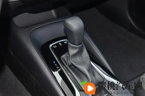 卡罗拉智能电混双擎购车手册，哪款更适合你？-1