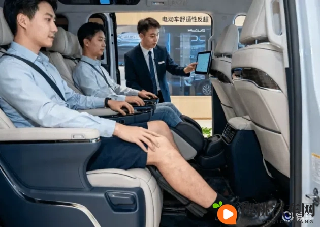 打扑克差差差:扑克技艺不佳,连连败绩频现-2