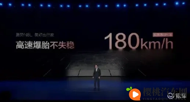 色中色综合：汽车色彩搭配：揭秘品牌形象与视觉冲击的秘密-2