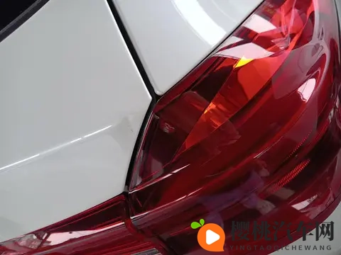 18万多拿下白色宝马X3,圆你蓝天白云梦!-2