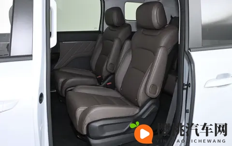 五菱星光730 PHEV：打破传统MPV限制，预售价1068万-2