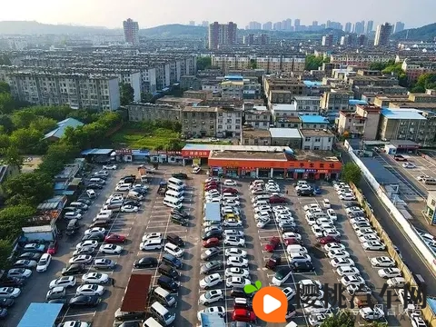 买倒闭车企车型是“残值狂欢”还是“踩坑被收割”-3