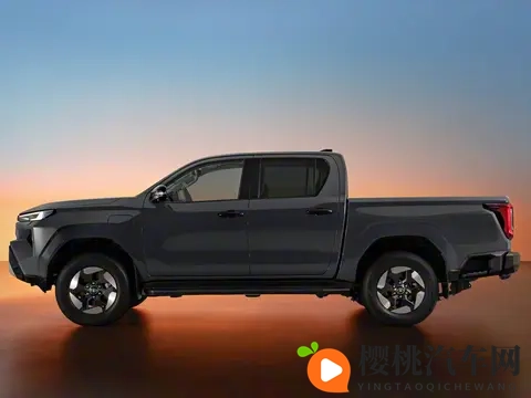 全新丰田HiLux来了：燃油与纯电版本，值不值得入手？-3