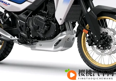 本田2026款XL750发布:电子离合器颠覆越野骑行体验-1
