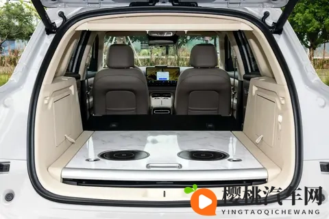 10万级插混SUV标杆来了！预售1398万，四驱+7座+大空间-1