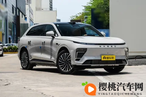 限时置换补贴1万,配雪豹四驱+飞鱼底盘20,2025款星纪元ET香吗?-1