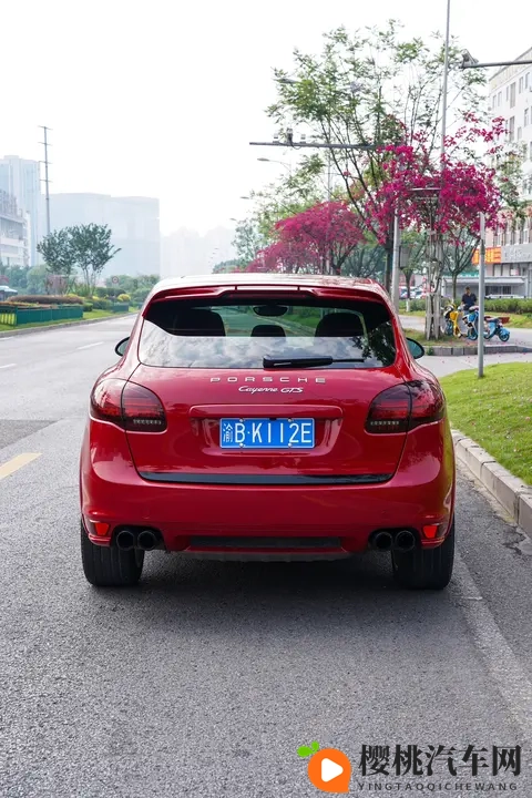 48L V8自吸绝唱,声浪爱好者的福音——二手保时捷Cayenne GTS-3