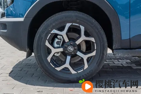 真四驱+长续航+大空间，全能SUV还得看这款！实测表现如何？-3