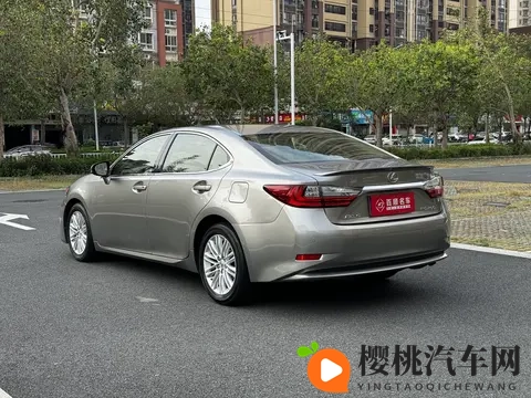 12万多拿下雷克萨斯ES，宜商宜家，享受舒适驾乘！-2
