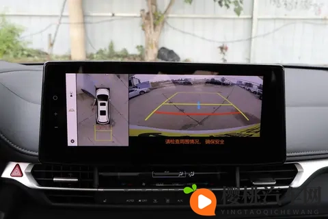 丰田格瑞维亚深度实测：混动省油王者 家用 MPV 的实用与槽点-3