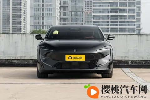 4299 万的移动 KTV + 按摩椅！阿维塔 12 这配置太懂家用豪华了～-2