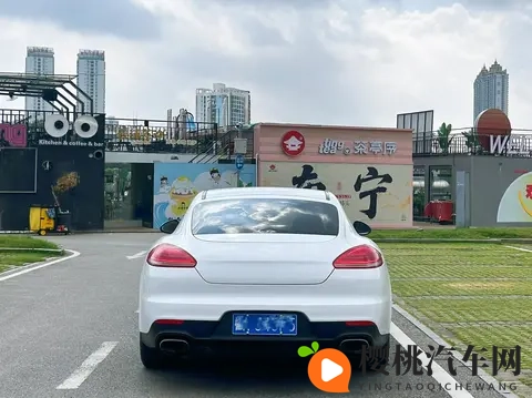 十年老帕依旧能打！15万拿下二手保时捷Panamera-2