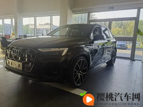 奥迪Q7黑武士：准新车13千公里，5698万体验豪华SUV-1