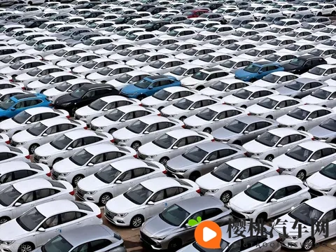 新能源车销售占据半壁江山，蓝海市场切换变红海！-1