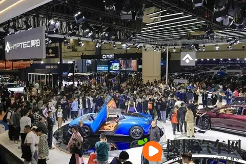 10月乘用车产量狂飙114%，零售为何逆势下跌？-1