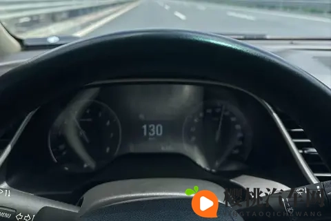 高速最安全的车速是多少？不是120！这个速度区间安全还省油-1
