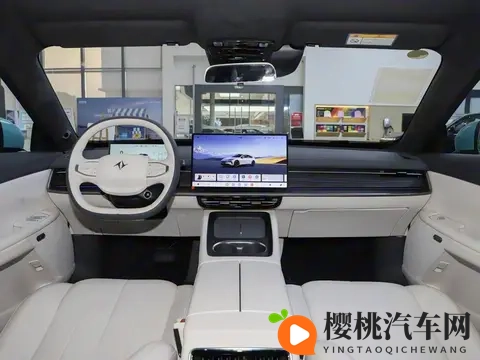 6款新车信息公布：瑞虎新车“虎踞豹跃”，兰博基尼赛车27年出征-1