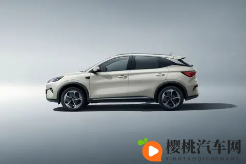 续航破+功率暴涨 新款元PLUS正面叫板深蓝S05_银河E5_AION Y-2