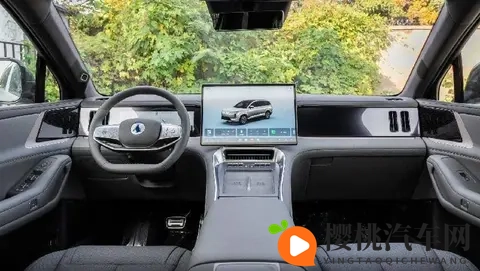 腾势N8L DM正式上市:豪华六座SUV,2998万起享多重专属权益-2