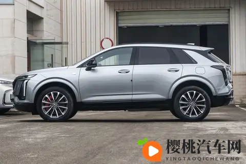 23 万起买美式豪华!2026 款凯迪拉克 XT5 各版本怎么选不花冤枉钱-1