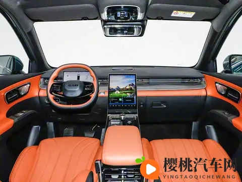 全新平台内外双设计，全新奇瑞瑞虎8上市售929万元起-1