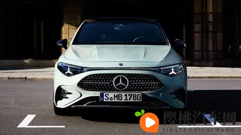 奔驰CLA欧洲也正式开卖了，不同的是，可加油，可充电？-1
